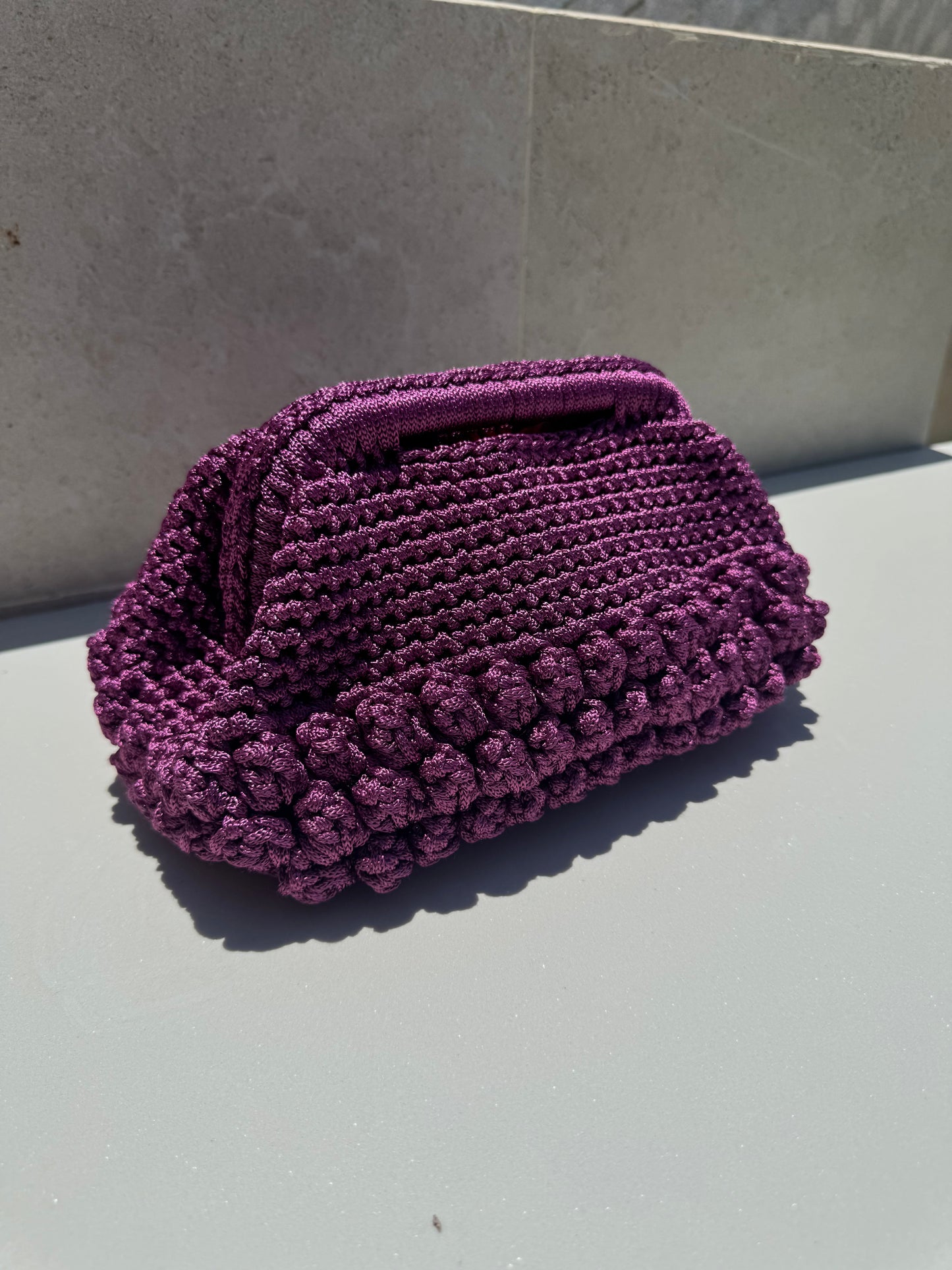 The Bubble Clutch