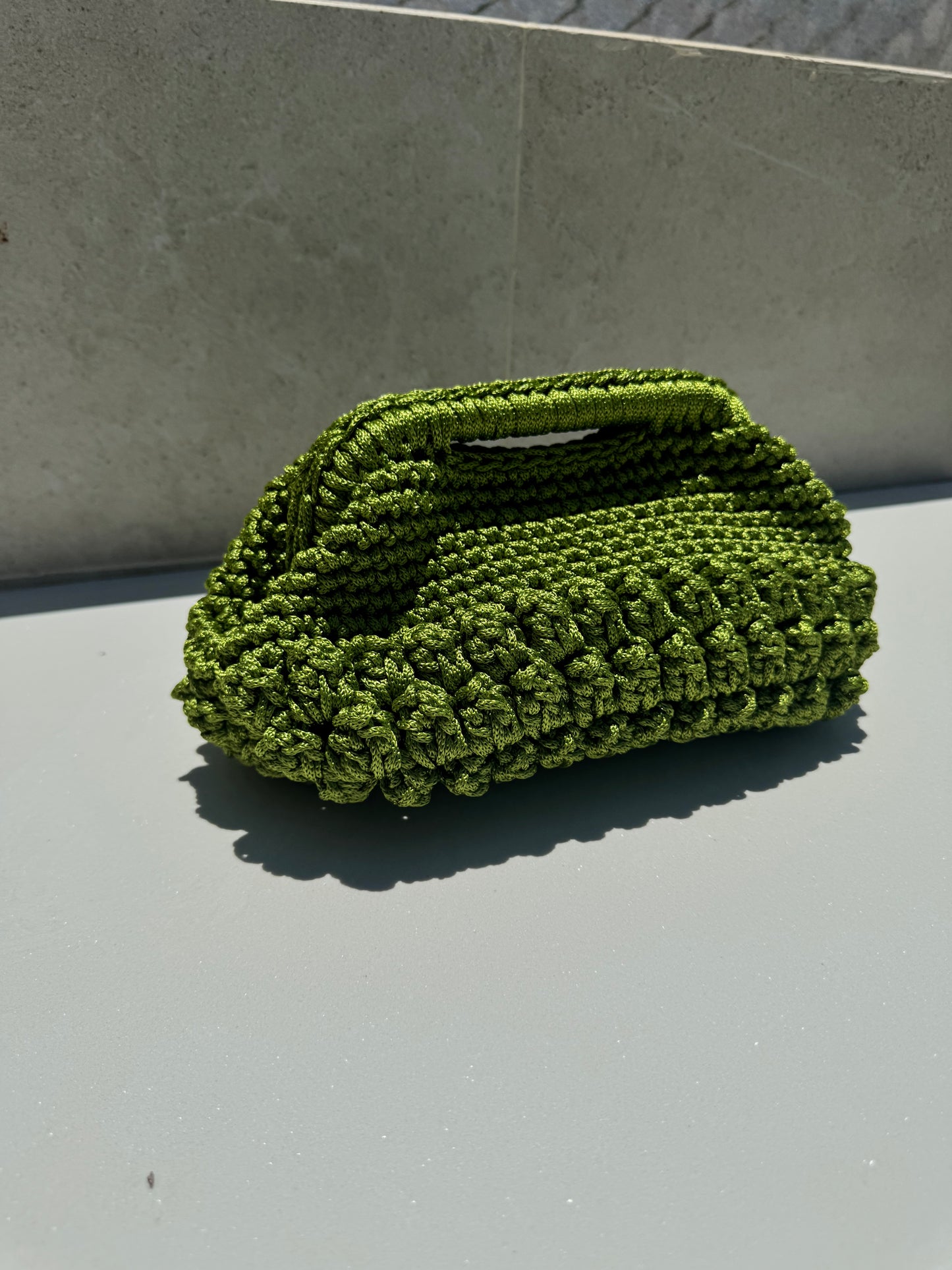 The Bubble Clutch